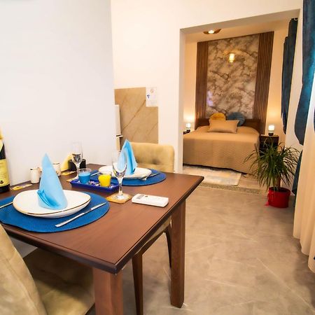 Simo Apartments Airport Podgorica Rum bild